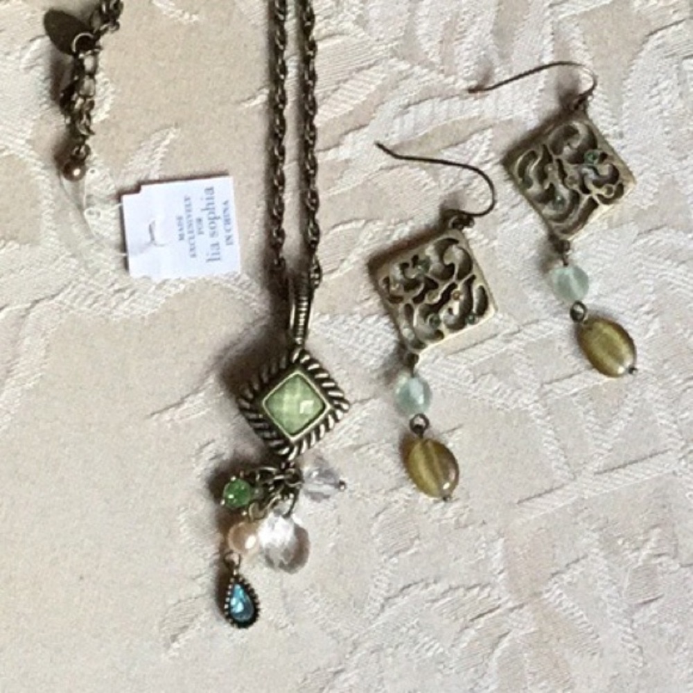 Lia Sophia Necklace and Earring Set
